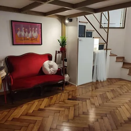 Calm Flat With A Private Terrace Trieste